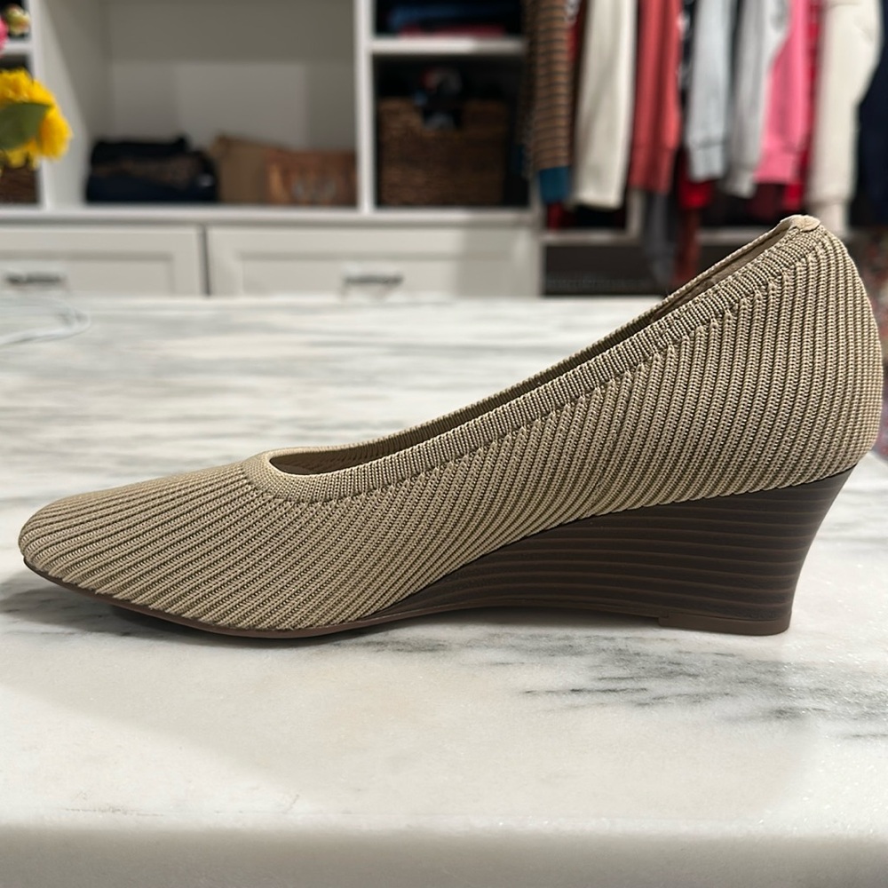 Vivaia Margot Wedges Almond color